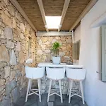 Azure Horizon & - Adults Only Apartment *